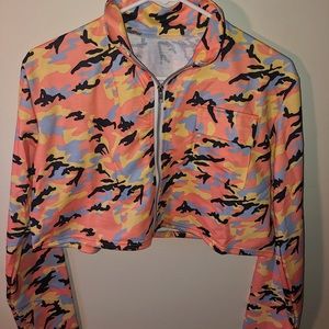 Bright colored camo zip-up crop light jacket